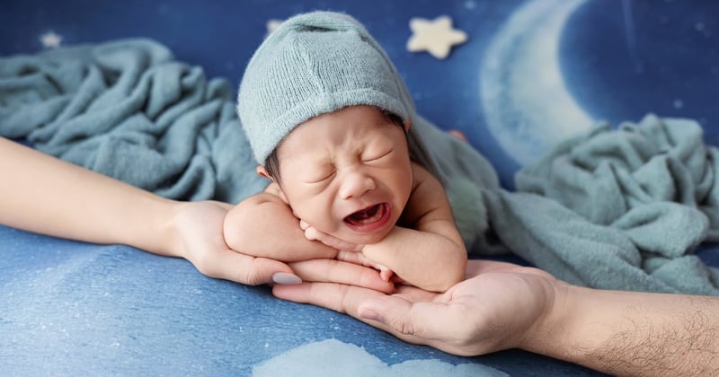 Pourquoi bébé de 6 mois se réveille la nuit ? Les causes fréquentes